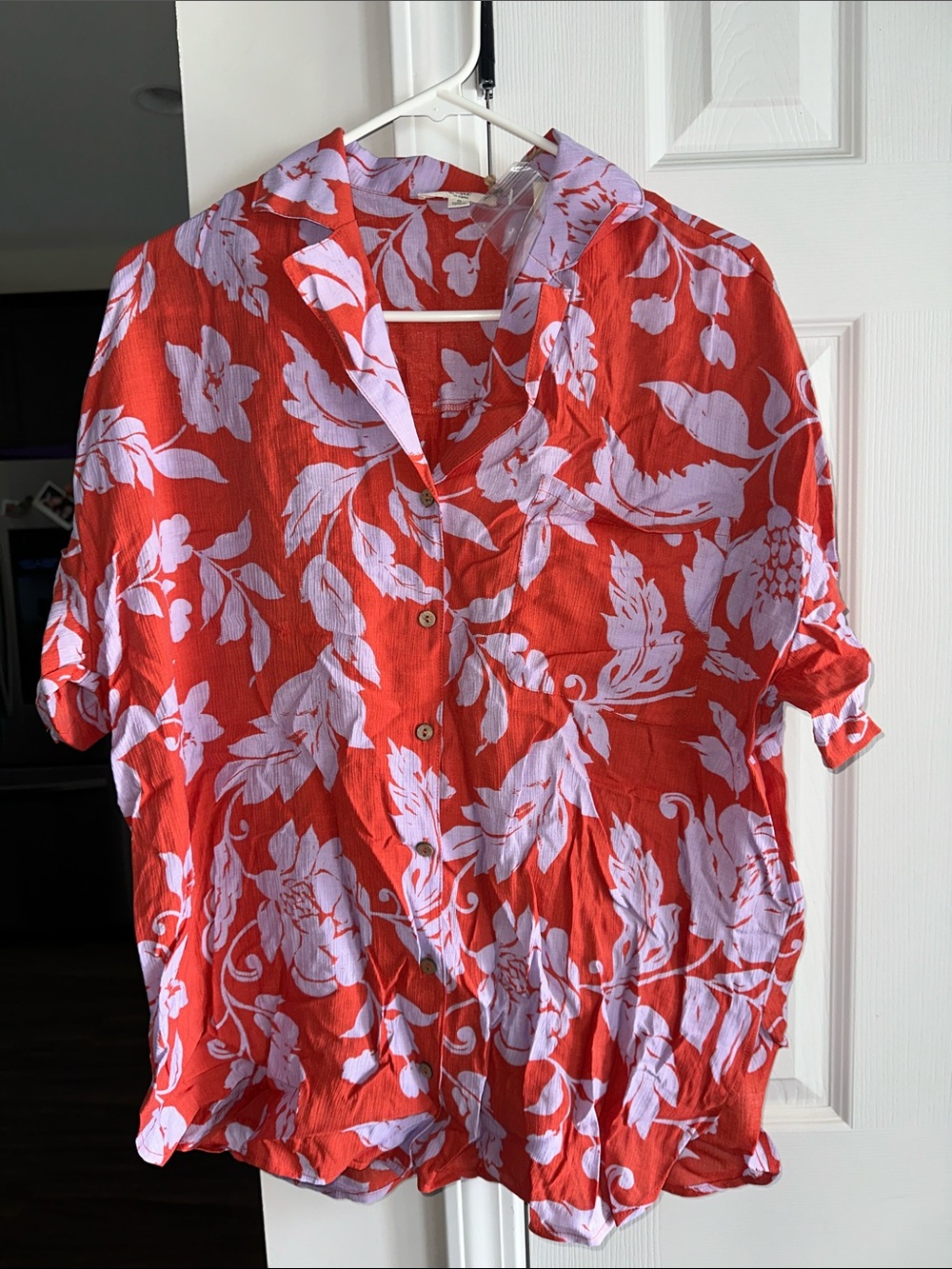 easel Red Button-Front Floral Shirt with White Print